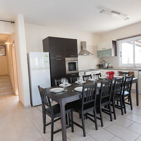Villa Valmare Ayía Nápa Extérieur photo