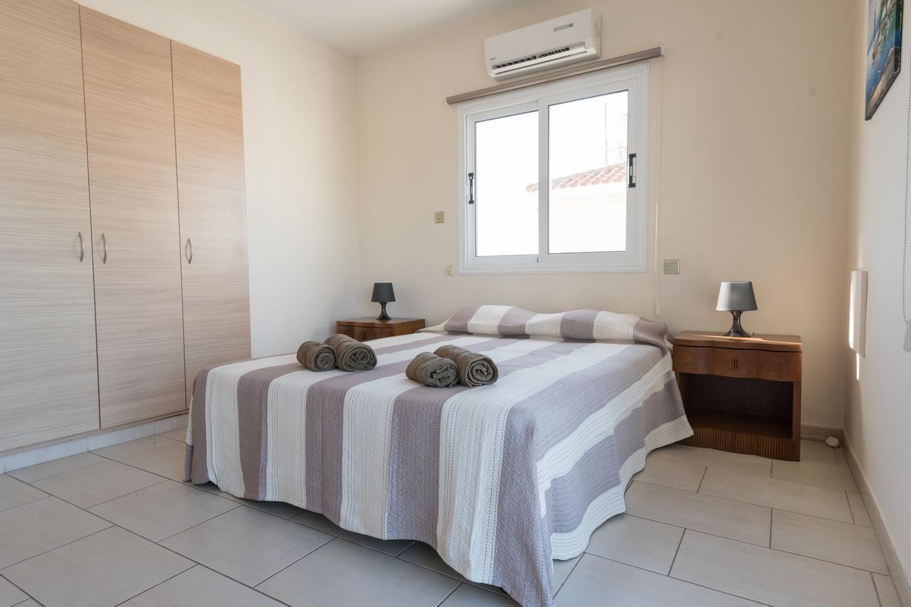 Villa Valmare Ayía Nápa Extérieur photo