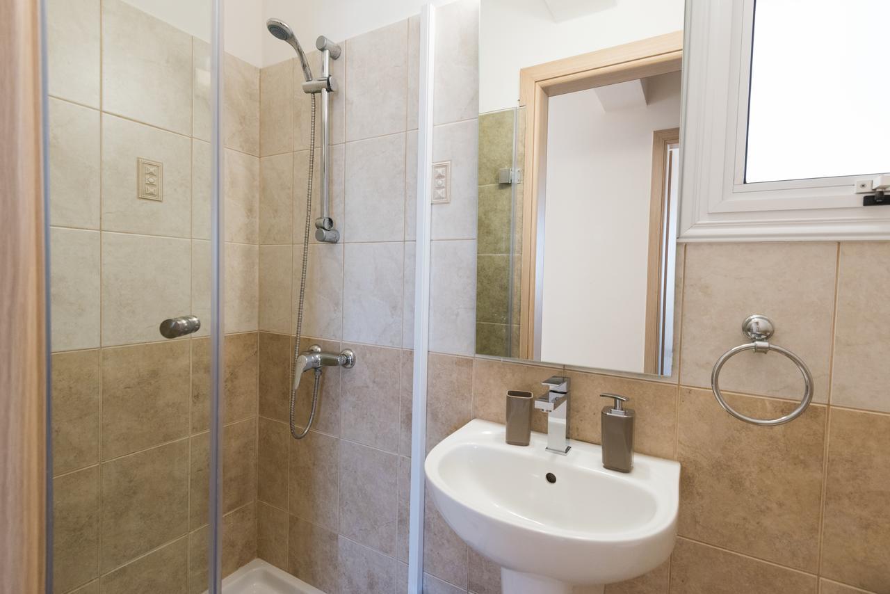 Villa Valmare Ayía Nápa Extérieur photo