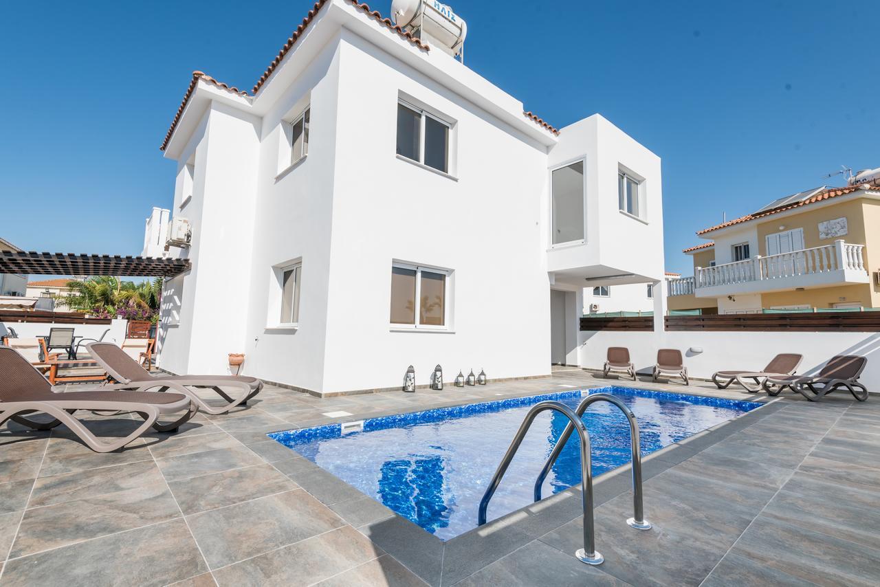 Villa Valmare Ayía Nápa Extérieur photo